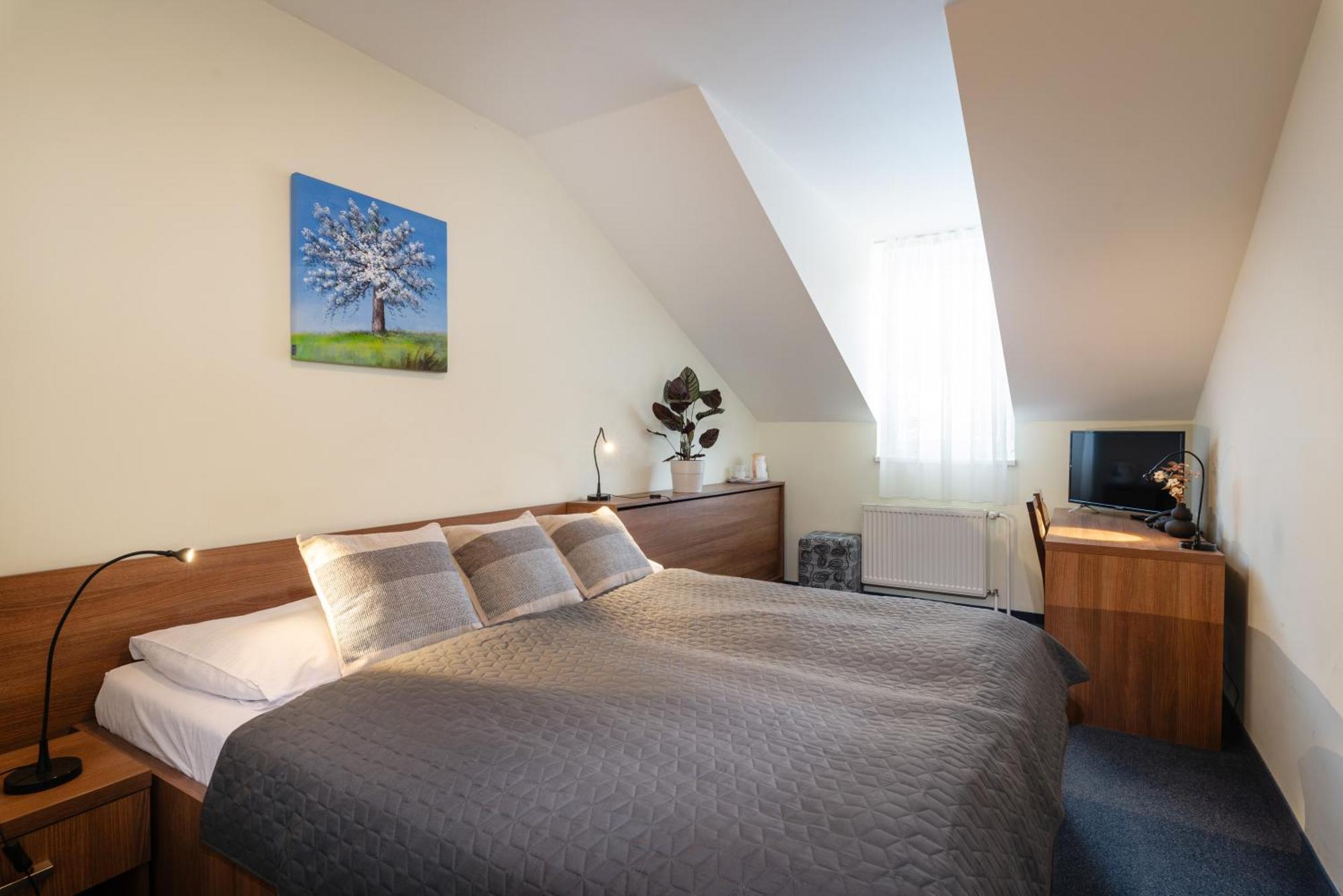 Horsky Hotel Remata Raztocno Eksteriør bilde